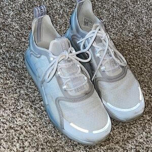 🖤NMD V3 Adidas White and Gray Sneakers